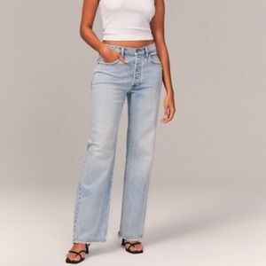 Abercrombie & Fitch 90s Baggy Low Rise Curve Love Blue Jeans